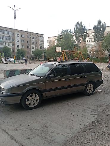 Volkswagen: Volkswagen Passat: 1993 г., 2 л, Механика, Бензин, Универсал — 26