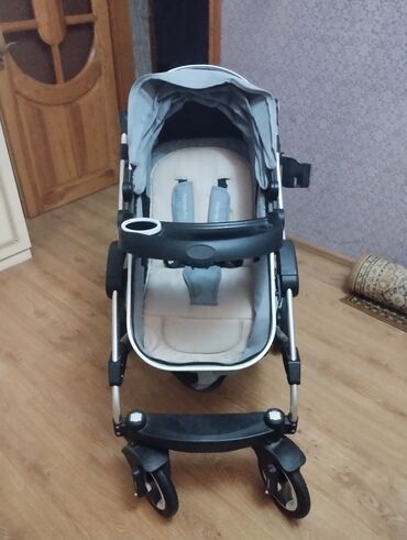 Araba-beşiklər: Çıxarıla bilən beşikli araba, İşlənmiş, Cins: Oğlan — 12