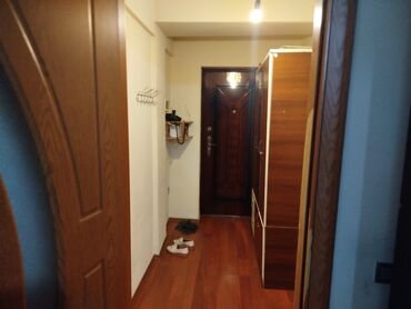 Uzunmüddətli kirayə mənzillər: 1 otaqlı mənzil – daxili təsvir - Giriş: dəmir giriş qapısı, dəhlizdə — 3