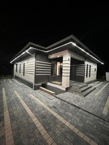 бишкек продаю дом село ак жар 2023: Дом, 160 м², 4 комнаты, Агентство недвижимости, Евроремонт