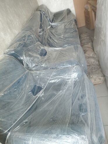 угловой диван от производителя: Угловой диван с креслом, обитые плотной мебельной тканью синего цвета