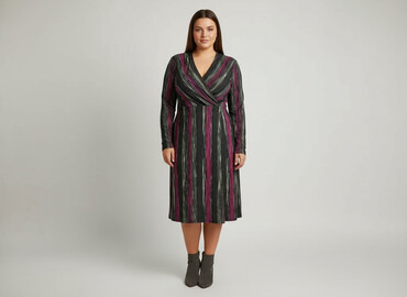 sukienka dla 45 latki: GREY WOLF, Women`s dress, size XL