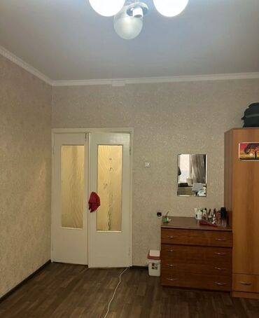 2х комнатная квартира продаётся: 2 бөлмө, 52 кв. м, 106-серия, 2 кабат, Косметикалык ремонт