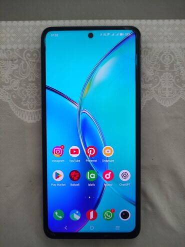 сотовый телефон fly ff188 black: Vivo Y36, 256 GB, rəng - Qara, Barmaq izi, Face ID
