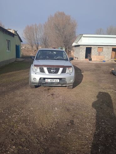 Nissan: Nissan Pathfinder: 2006 г., 2.5 л, Механика, Бензин, Внедорожник