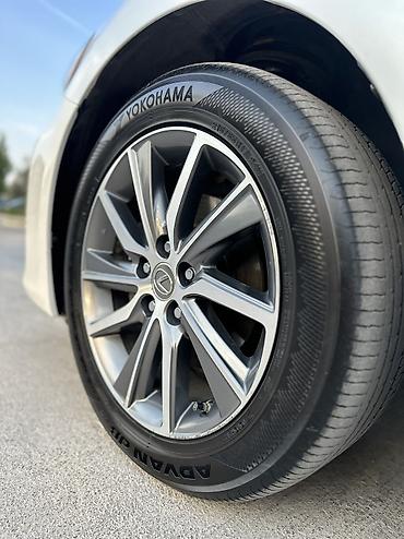 продаю лабо: Lexus ES: 2016 г., 2.5 л, Автомат, Гибрид, Седан — 9