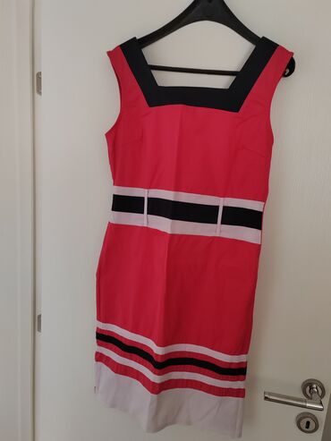 crvena plišana haljina: L (EU 40), bоја - Crvena, Drugi stil, Na bretele