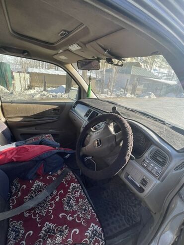 Honda: Honda Stepwgn: 2001 г., 2 л, Автомат, Бензин, Минивэн — 8