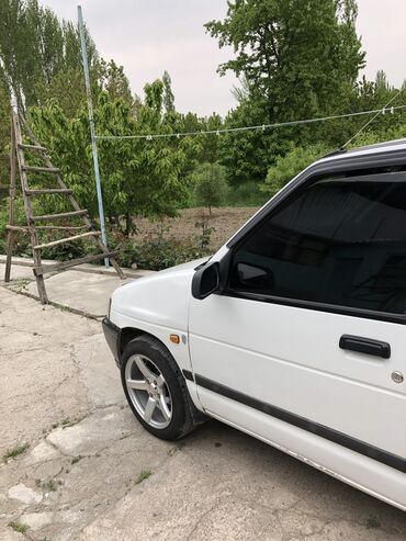 расрочкага машына: Daewoo Tico: 1999 г., 0.8 л, Механика, Бензин, Хэтчбэк