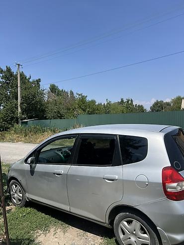 mazda 7: Honda Fit: 2003 г., 1.3 л, Вариатор, Бензин, Хэтчбэк — 4