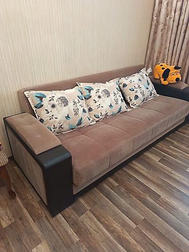 divan hovsan: Divan, Yeni, Açılan, Bazalı, Çatdırılma yoxdur — 4