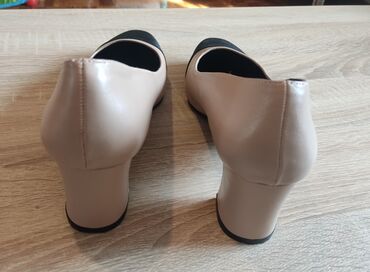 Salonke: Salonke, 41 — 5