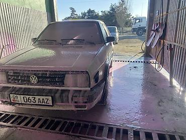 раф читири: Volkswagen Jetta: 1990 г., 1.8 л, Механика, Бензин, Седан — 5
