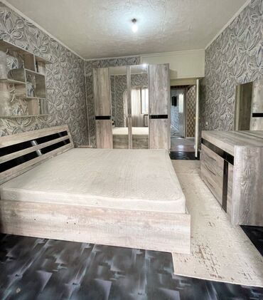 охрана с проживанием: Уктоочу бөлмө гарнитуру, Колдонулган, Эки кишилик керебет, Шкаф, Комод, Кыргызстан, Өзү алып кетүү, түсү - Боз