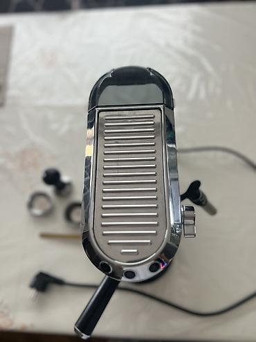 süd seperatoru: Qəhvə maşını Delonghi, Yarımavtomat, Yeni — 4