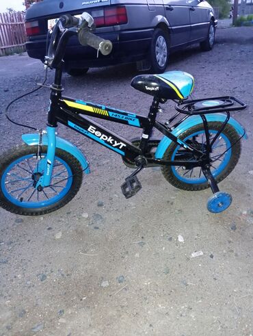 детская велик: Детский велосипед, 2-колесный, Другой бренд, 6 - 9 лет, Для мальчика, Б/у