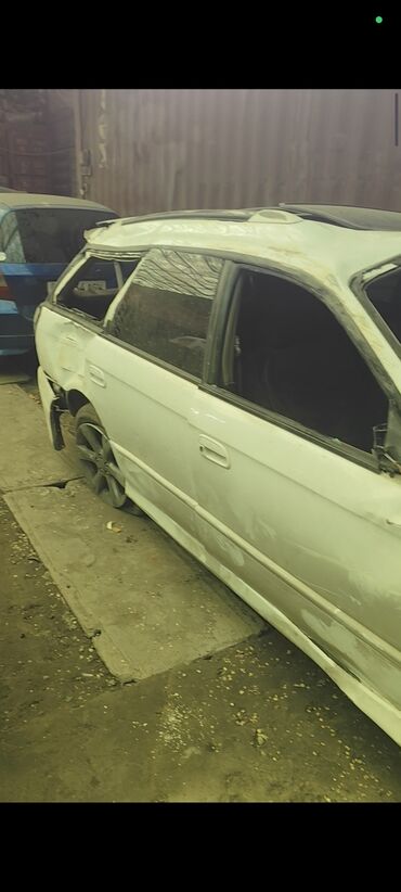 продаю после дтп: Subaru Legacy: 2002 г., 3 л, Автомат, Газ