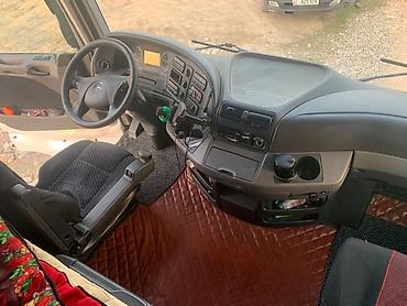 d 4d: Грузовик, Mercedes-Benz, Стандарт, 7 т, Б/у — 9