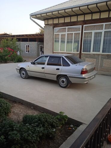 шины для нексии: Daewoo Nexia: 2004 г., Бензин, Седан