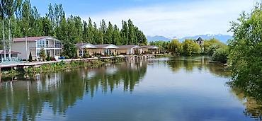 Иссык-Куль 2026: Коттедж, Лагуна Сити ЦО Лагуна Сити, Ананьево, Детская площадка, Парковка, стоянка, Охраняемая территория — 13