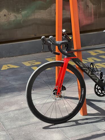 Шоссейные велосипеды: Шоссейный велосипед, Рама M (156 - 178 см), Новый — 13