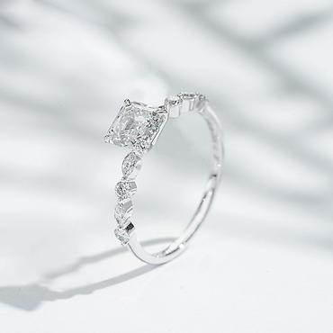 💍 Премиальное кольцо из белого золота 750 пробы Элегантное кольцо at lalafo.kg 💍 Премиальное кольцо из белого золота 750 пробы Элегантное кольцо