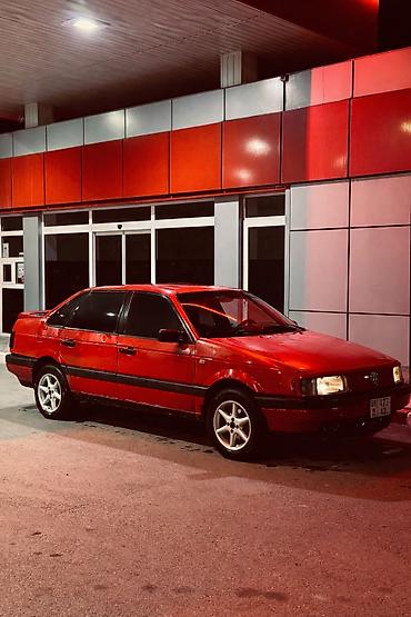 Volkswagen: Volkswagen Passat: 1990 г., 1.8 л, Механика, Газ, Седан — 13