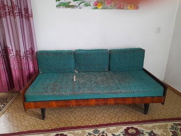 бу мебель бишкек: Түз диван, түсү - Күрөң, Колдонулган