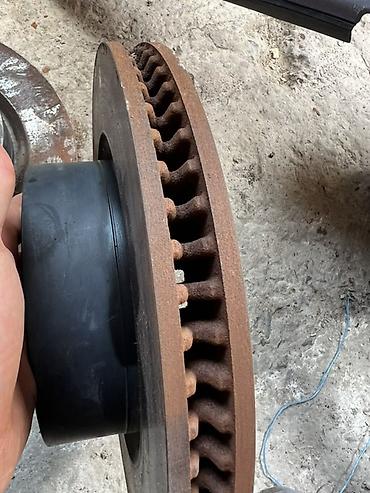 dirsək altı: Məhsul: land cruiser ve lexus 570 Avtomobili üçün ventilyasiyalı ön — 2