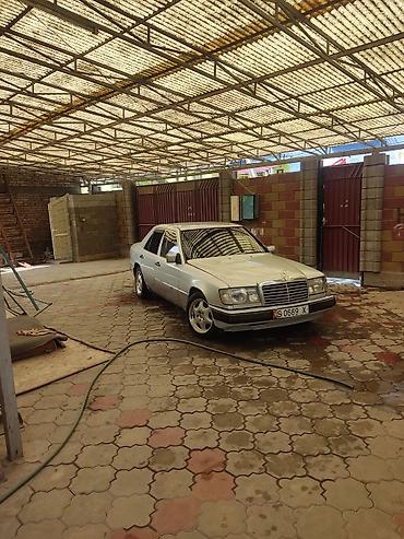 stepwgn rg: Mercedes-Benz W124: 1987 г., 2.5 л, Механика, Седан — 3