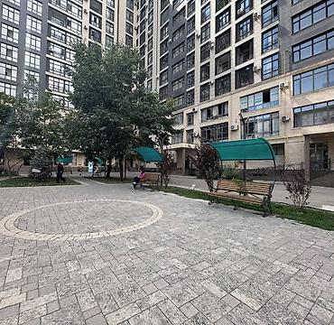 Продажа квартир: Продается просторная 2 комнатная квартира в центре города по адресу — 16