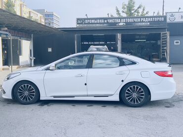 купить hyundai solaris автомат: Hyundai Grandeur: 2016 г., 2.4 л, Типтроник, Бензин, Седан