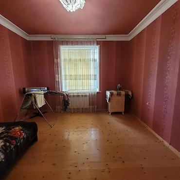 Həyət evləri və villaların satışı: Sadillida Herbicilerin binadi terefde 4 otaqli remontlu kursulu heyet — 8