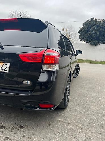 Toyota: Toyota Corolla: 1.5 l | 2015 il Universal — 7