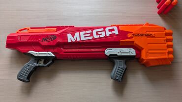 игрушка барби: Оригинальный бластер Nerf, стреляет очень мощно, в комплекте 10 пуль