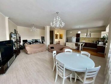 продом дом: 3 бөлмө, Кыймылсыз мүлк агенттиги, Толугу менен эмереги бар