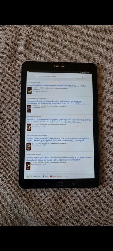 Tableti: Tablet kao nov bez mane sve radi ima za sim karticu,veliki 10 inca — 8