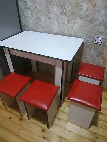 stol və stul: Mətbəx üçün, Yeni, Açılmayan, Kvadrat masa, 4 stul — 4