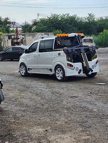 Услуги эвакуатора: С лебедкой, С манипулятором, Со сдвижной платформой — 12