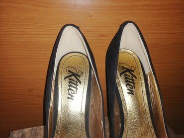 Salonke: Salonke, 39 — 4