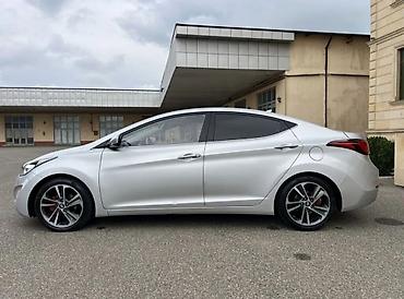 ford transit mikroavtobus: Hyundai Elantra: 1.6 л | 2015 г. Седан — 10