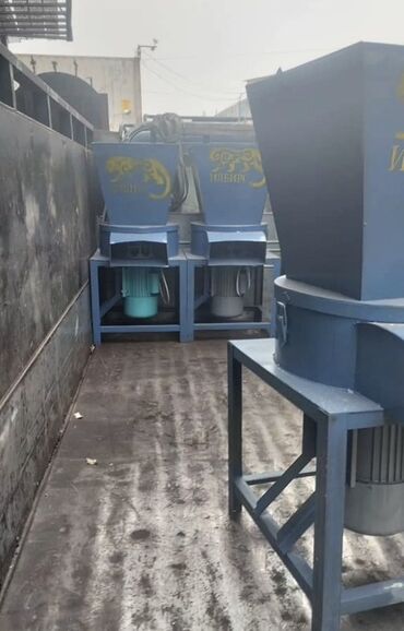 Зернодробилки: Зернодробилка, Однофазное 220 В, Новый — 1