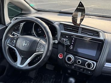 Honda: Honda Fit: 2019 г., 1.5 л, Вариатор, Бензин, Хэтчбэк — 12