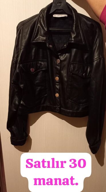 dəri gödəkcələr: Женская куртка L (EU 40), XL (EU 42), 3XL (EU 46), цвет - Черный