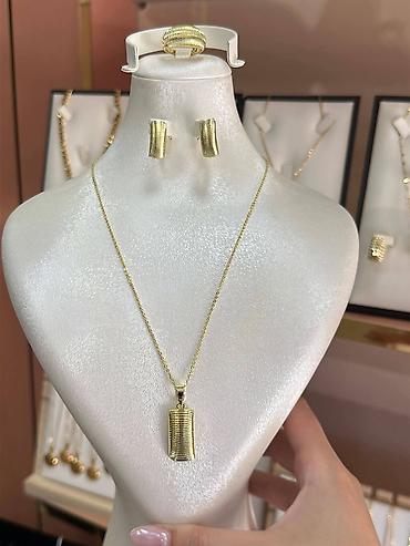 Setovi nakita: Zlatni setovi nakita – elegantne kolekcije - Set 1: Ogrlica sa — 14