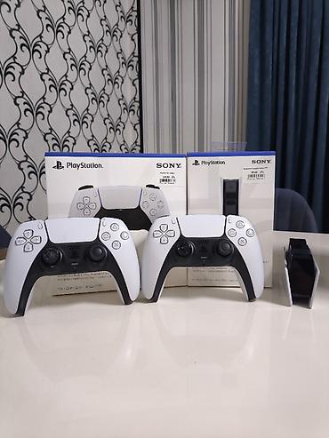 PS5 (Sony PlayStation 5): İlk sahibiyəm. Tələbəyəm. Komputer almaq üçün satıram. İlk çıxanda — 5
