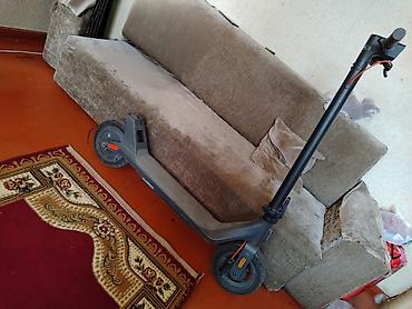 explore smart samokatları: Elektrikli skuter satılır. Xüsusiyyətlər: - Rəqəmsal göstərici — 6
