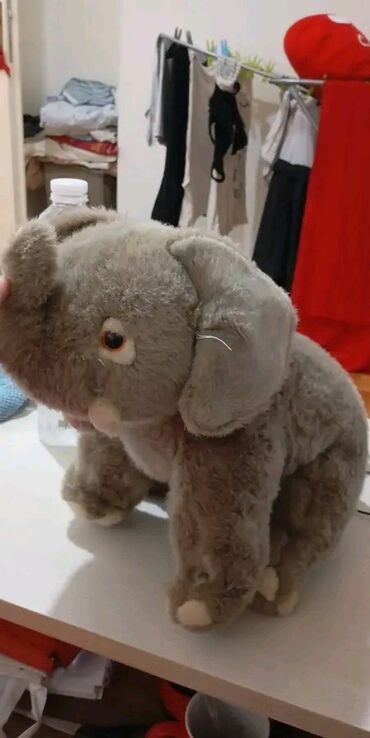 Torbe: Plišana torbica u obliku srca - Model: srce, mekani veštački krzneni — 185