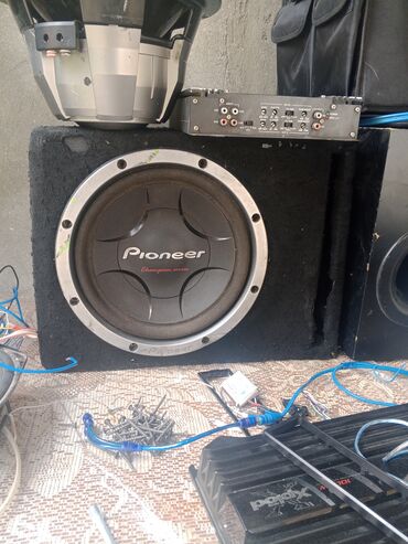ən ucuz playstation 4: Dinamiklər və sabvuferlər, Pioneer, Karbon