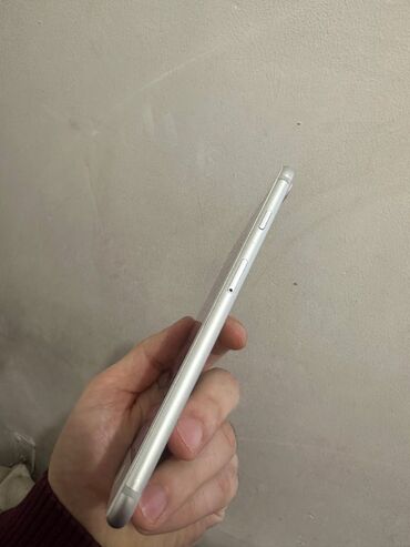 Apple iPhone: IPhone 7 Plus, Новый, 128 ГБ, Серебристый, Чехол, Зарядное устройство, Кабель, 100 % — 5